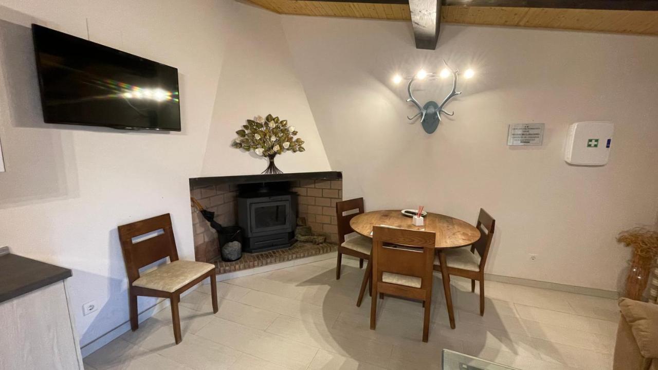 Apartamentos Rurales Casa Josefita Pedroso de Acim Exteriör bild